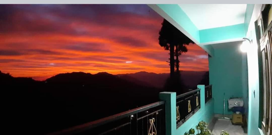 Tharbaling Homestay ダージリン エクステリア 写真